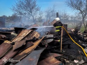 Фото до матеріалу: На Вінниччині ліквідували 19 пожеж: вогонь знищив понад 3 гектари сухої рослинності
