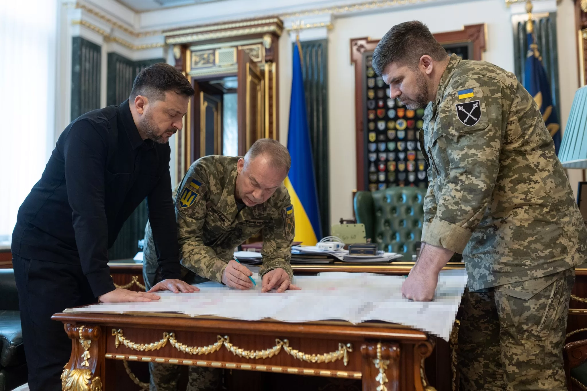 Фото до матеріалу: Зеленський поставив завдання наростити постачання НРК