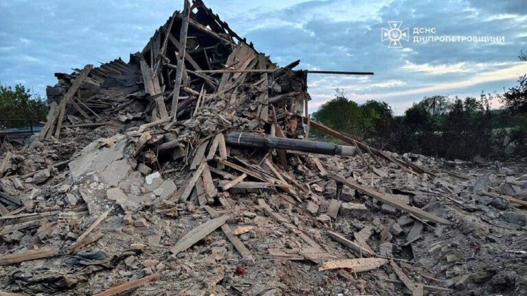 Фото до матеріалу: Лікарям у Кривому Розі вдалося врятувати ніжку 9-місячній дівчинці після атаки РФ