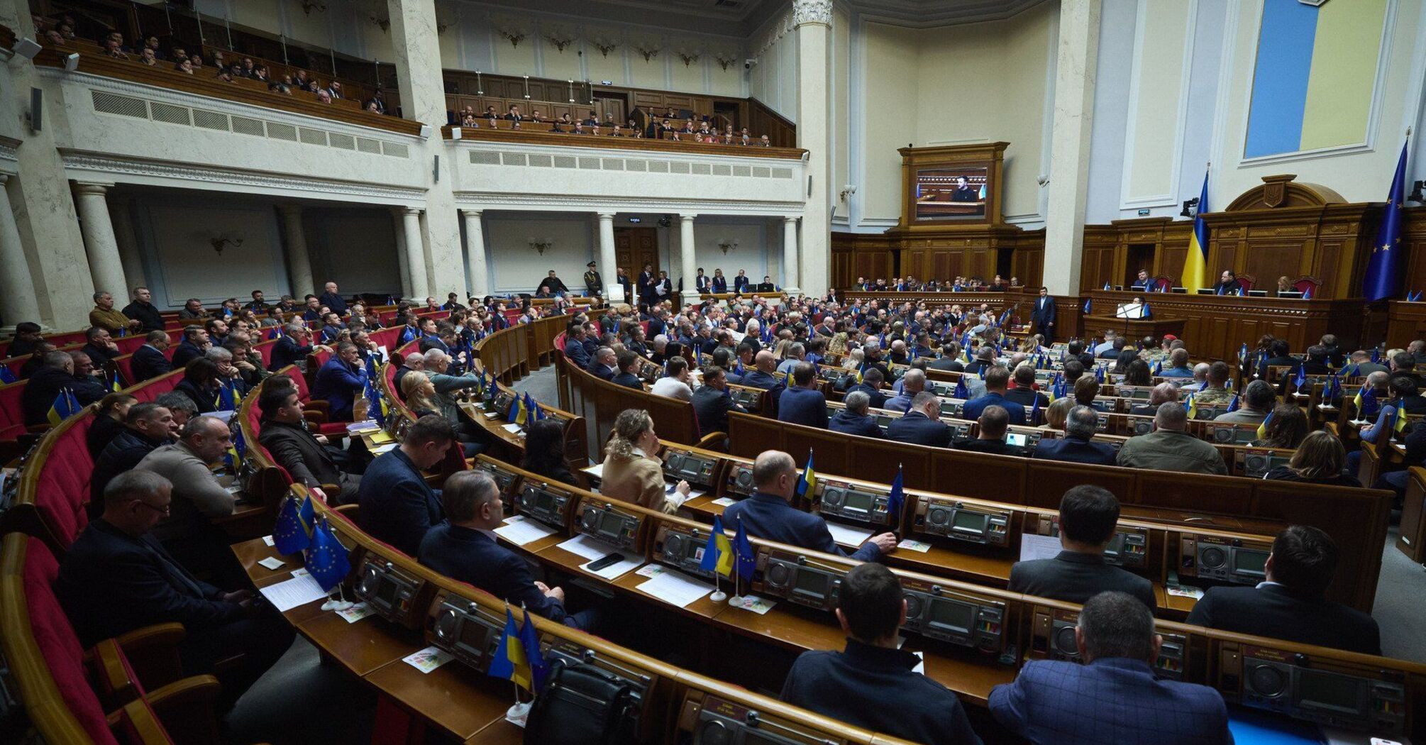 Фото до матеріалу: Експерт попереджає: без рішучих дій корупційна криза в Україні загостриться