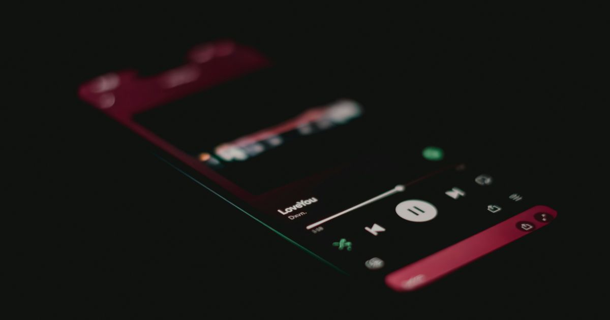 Фото до матеріалу: Spotify впроваджує нову систему верифікації для розрізнення справжніх артистів та ШІ