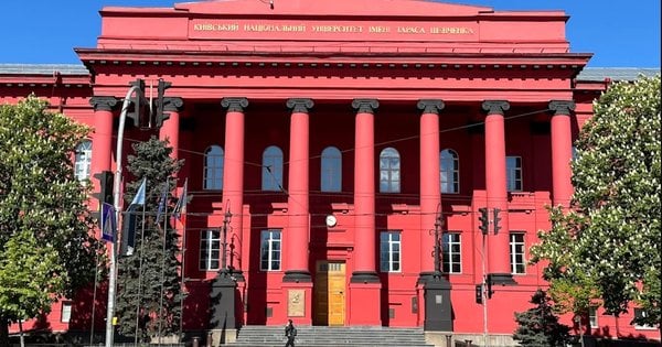 Фото до матеріалу: КНУ імені Шевченка скасував заборону на телеграм у мережах