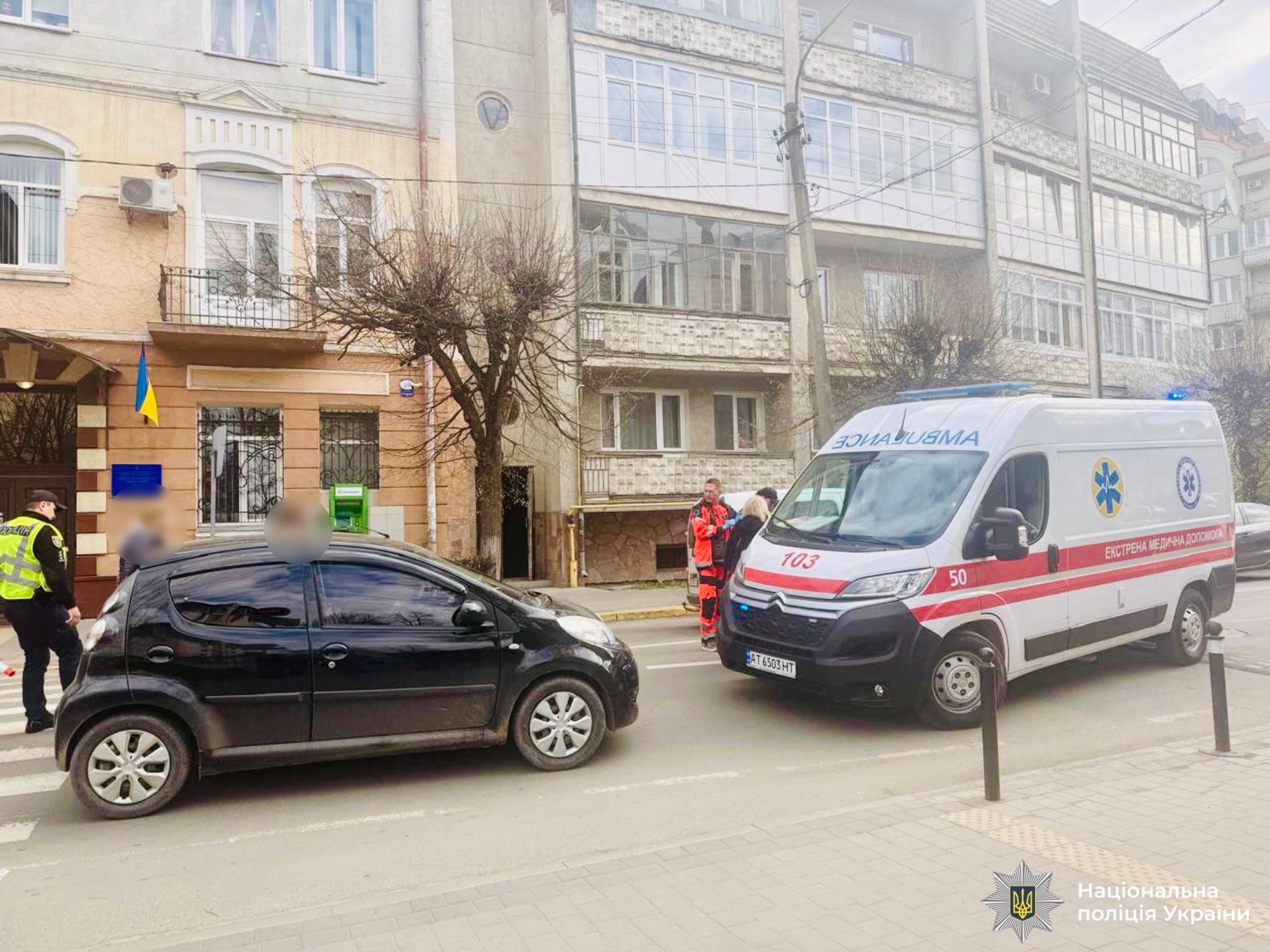 Фото до матеріалу: На вулиці Сахарова у Івано-Франківську Citroen збив пішохода: потерпілу госпіталізували