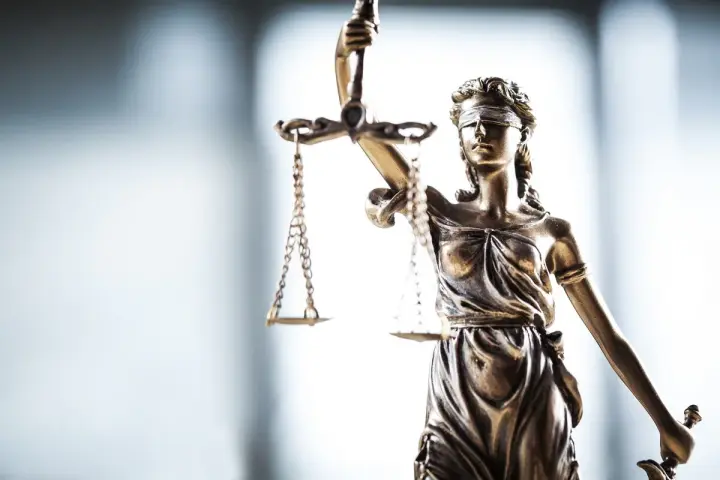Фото до матеріалу: Верховна Рада змінила правила міжнародного арбітражу: інвестиційні спори тепер розглядатимуть в Україні