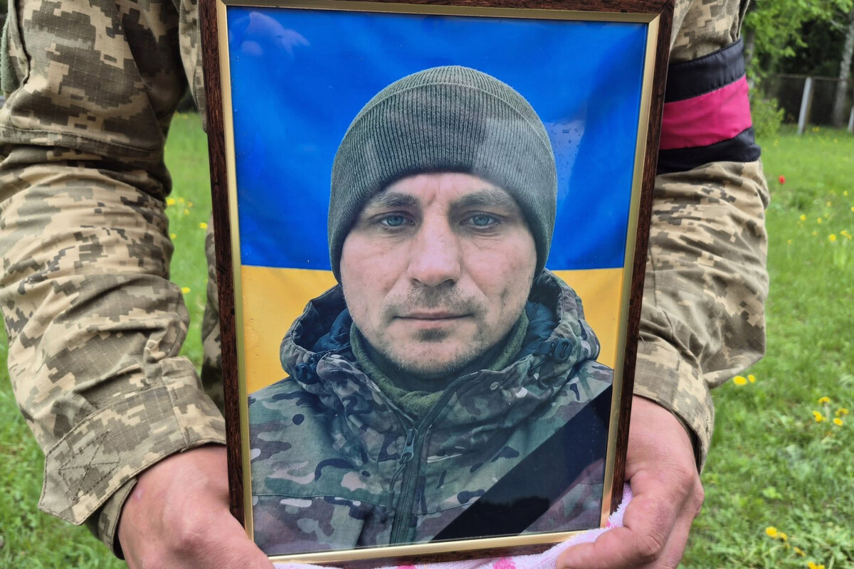 Фото до матеріалу: Загинув воїн Сергій Ткаченко: поховали у Великому Висторопі
