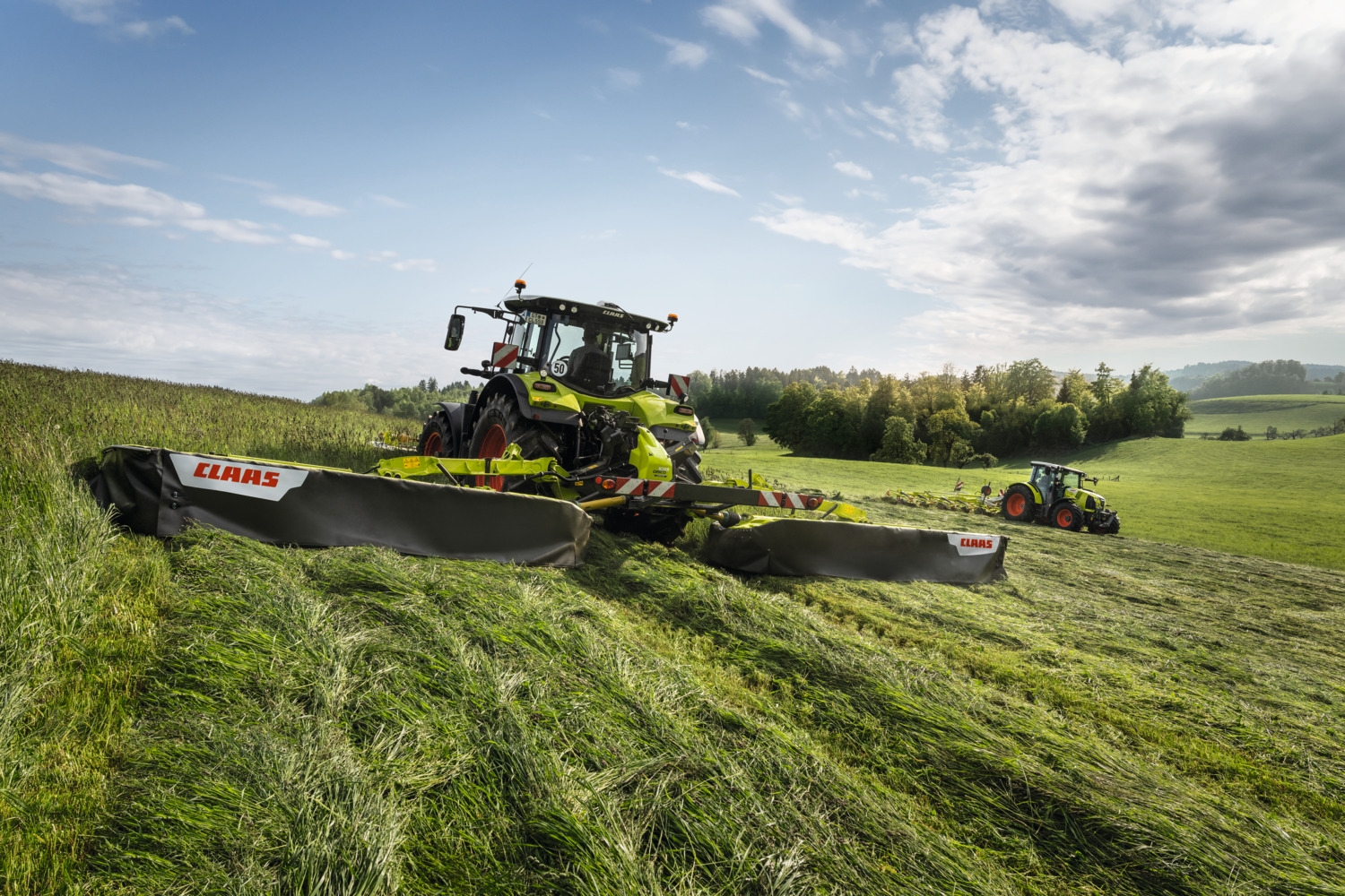 Фото до матеріалу: Техніка CLAAS: як сучасні комбайни та преси підвищують рентабельність тваринництва в Україні