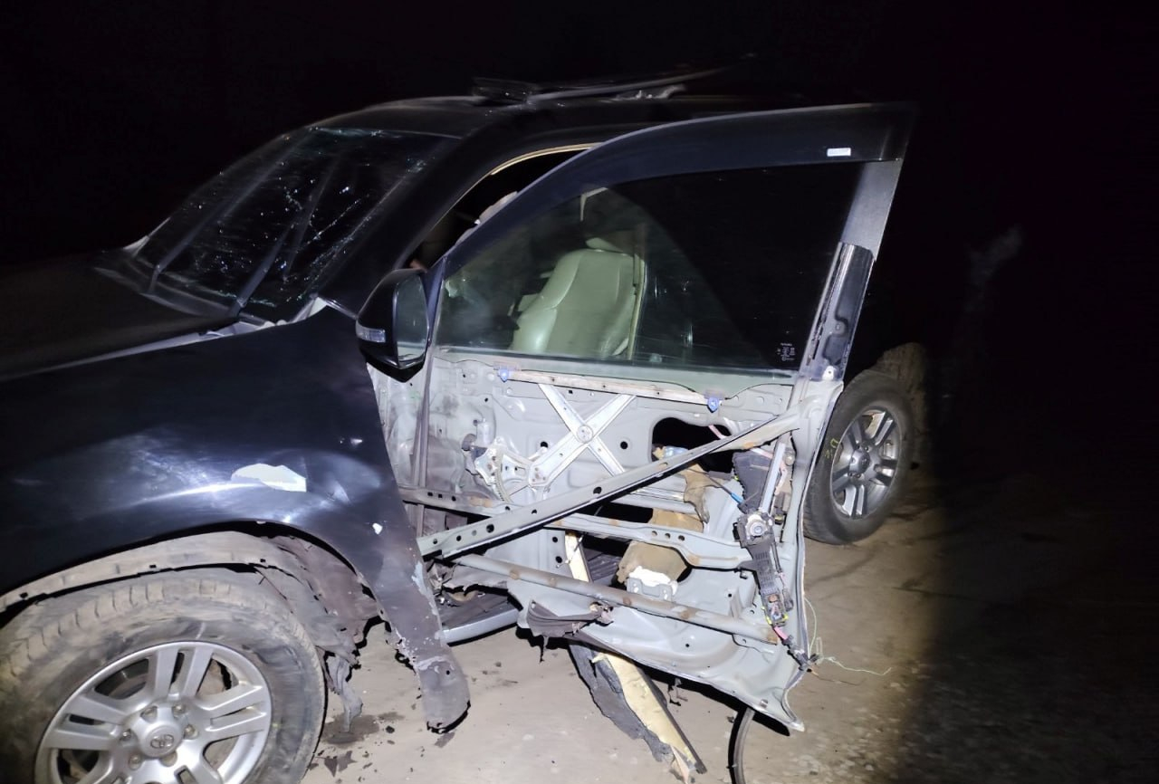 Фото до матеріалу: FPV-дрон на оптоволокні вдарив по авто в Руській Лозовій: двоє постраждалих