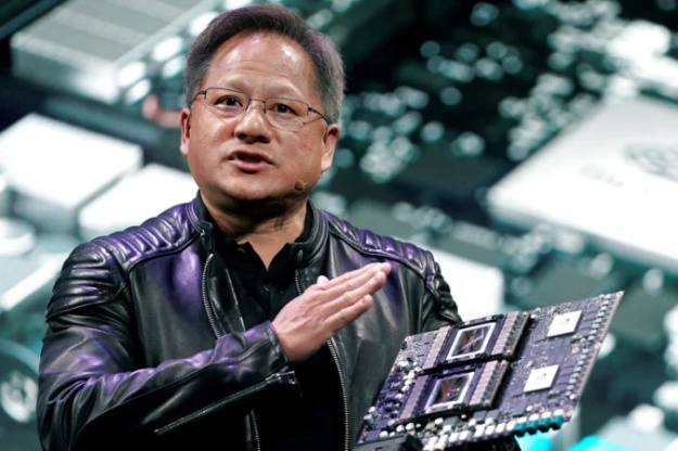 Фото до матеріалу: Глава Nvidia прилетів до Китаю з Трампом для розблокування продажів чипів H200