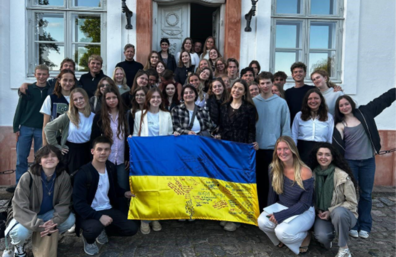 Фото до матеріалу: Молодь Херсонщини отримає шанс на навчання в Києві та Данії в рамках програми «УкраїнаМрії»