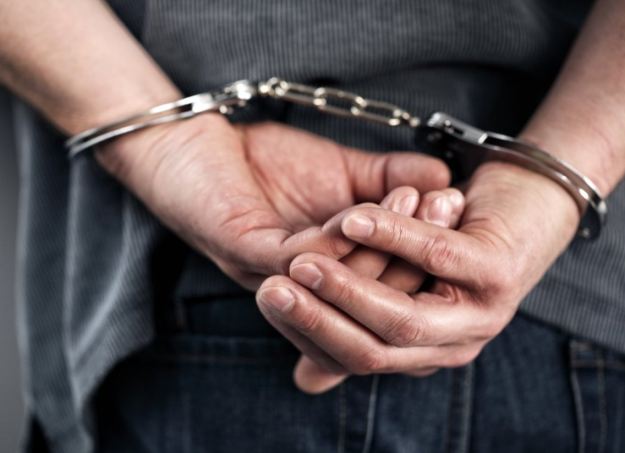 Фото до матеріалу: У Києві затримали чоловіка, який зґвалтував дитину під приводом подарунків