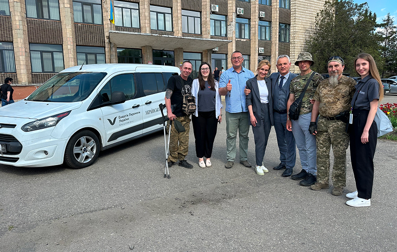 Фото до матеріалу: Боротьба за своїх: інклюзивні автомобілі дають ветеранам новий шанс на життя