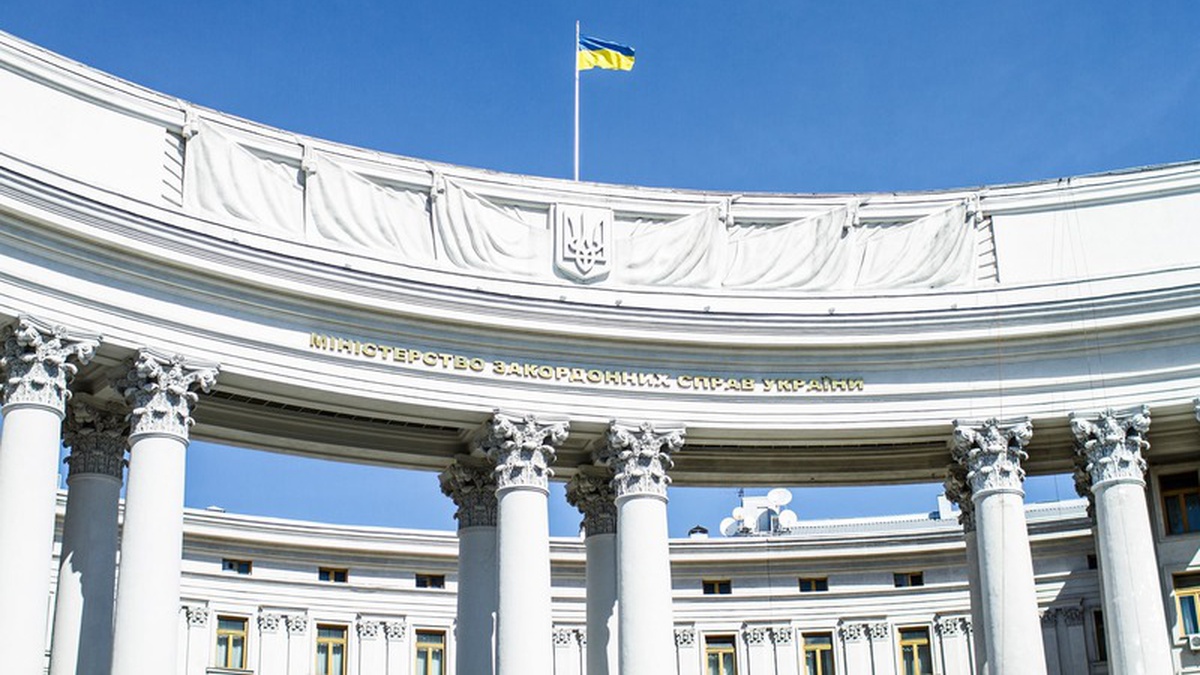 Фото до матеріалу: МЗС України закликала до порятунку українців на окупованій Херсонщині: понад 6 тисяч потребують допомоги