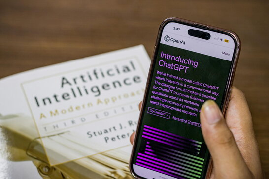 Фото до матеріалу: OpenAI отримала більше свободи від Microsoft: зміни в стратегії технологічного гіганта