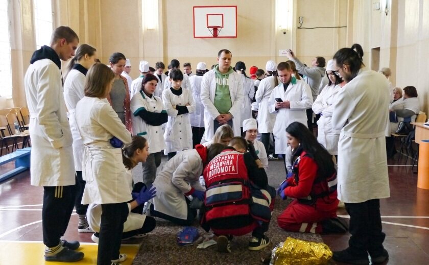 Фото до матеріалу: Енциклопедія медицини: електрокардіостимулятори та серцево-судинні захворювання в Дніпропетровській області