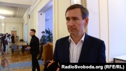 Фото до матеріалу: Депутат зі «Слуги народу» Веніславський вважає, що Зеленський має звільнити Умєрова