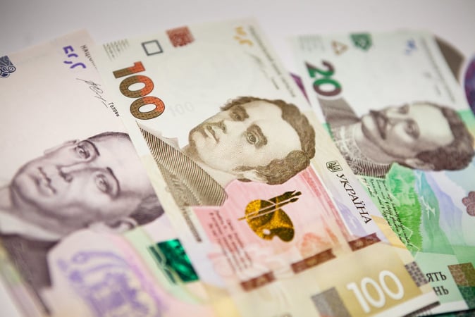 Фото до матеріалу: Оборот готівки в банках зріс на 5%: чому українці частіше беруть гроші в касі