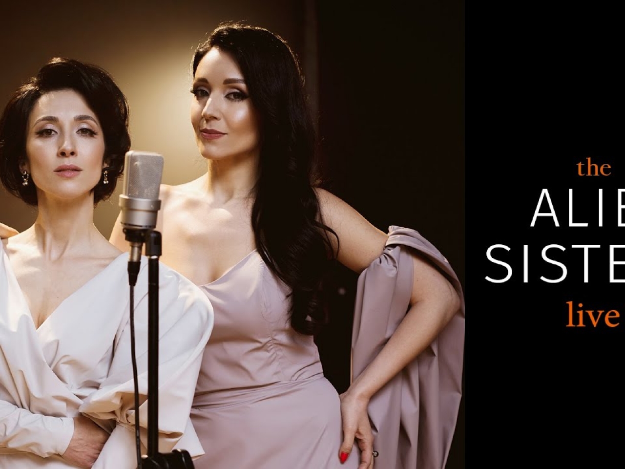 Фото до матеріалу: ✙ Слухай та тримайся: The Alibi Sisters - Лічилочка ✙