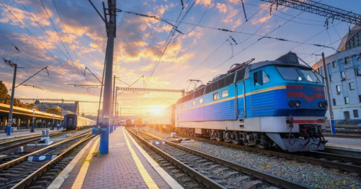 Фото до матеріалу: Понад 800 мобільних укриттів встановлює Укрзалізниця для захисту працівників