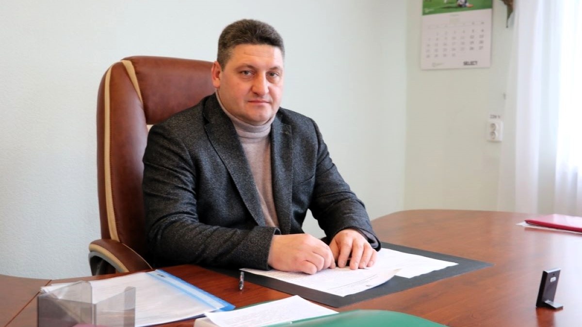Фото до матеріалу: Скандал у Бериславі: голову райради підозрюють у фейковому волонтерстві