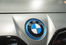 Фото до матеріалу: BMW 7 Series отримає нову базову версію 735 з бензиновим двигуном у 2027 році