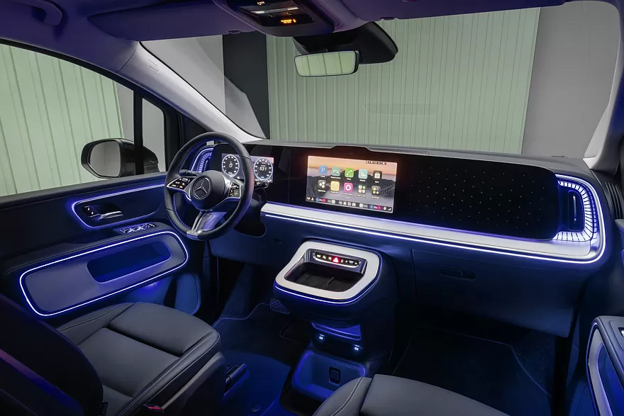 Фото до матеріалу: Mercedes-Benz повертає фізичні кнопки в салони автомобілів