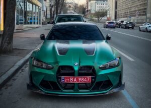 Фото до матеріалу: Geely придбає частину іспанського заводу Ford у Валенсії