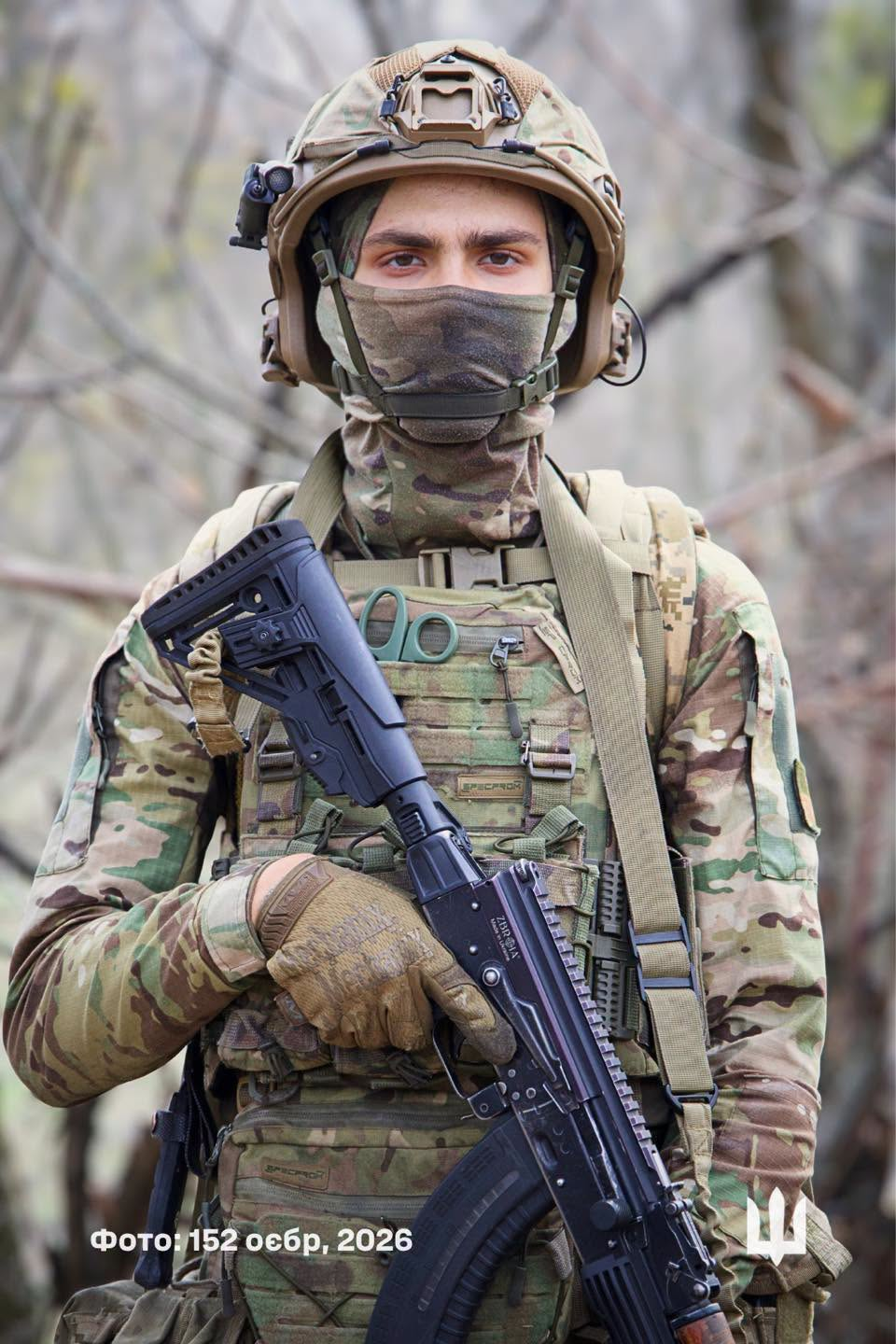Фото до матеріалу: 18-річний новобранець із Миколаєва «Зрячий»: чому він обрав армію замість навчання