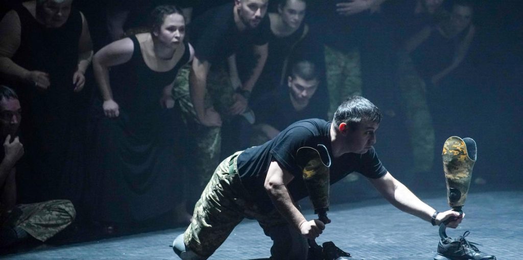 Фото до матеріалу: Театр як інструмент реабілітації: ветерани України на сцені