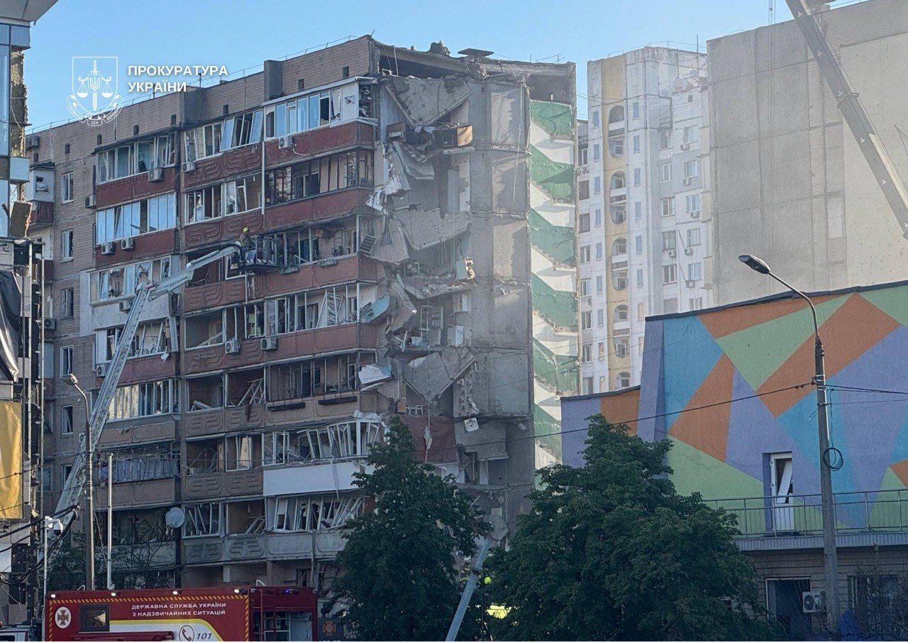 Фото до матеріалу: Київ під комбінованим ударом: 8 загиблих, десятки поранених та руйнування в кількох районах