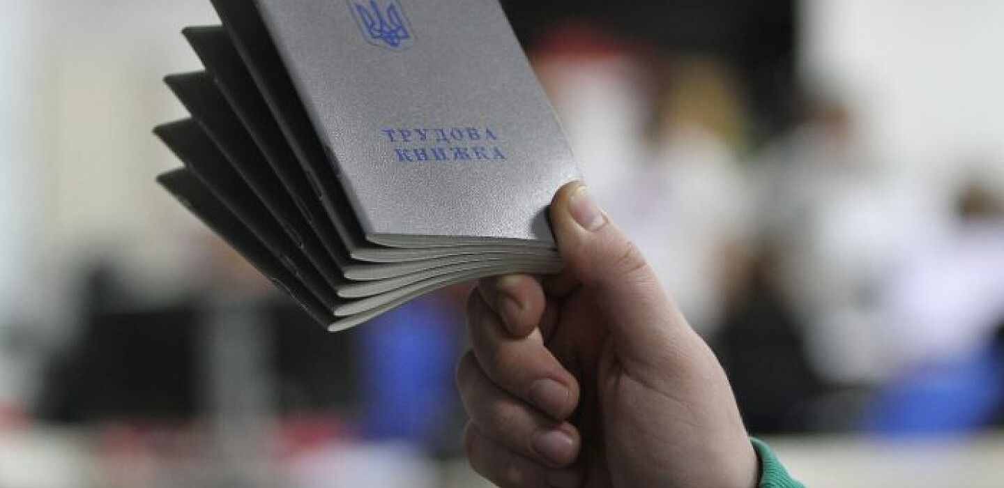 Фото до матеріалу: Новий Трудовий кодекс: суперечки між урядом, журналістами та омбудсманом