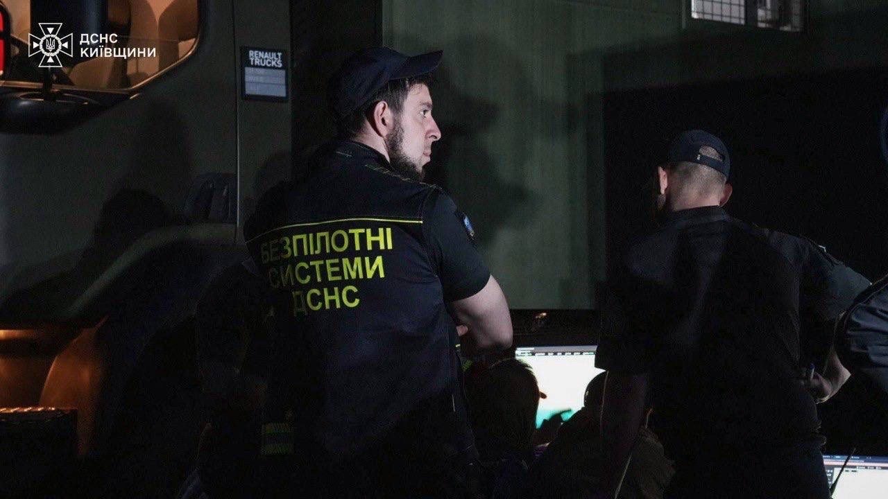 Фото до матеріалу: Лісова пожежа в Чорнобильській зоні: тисячі гектарів охоплені вогнем через спеку та вітер