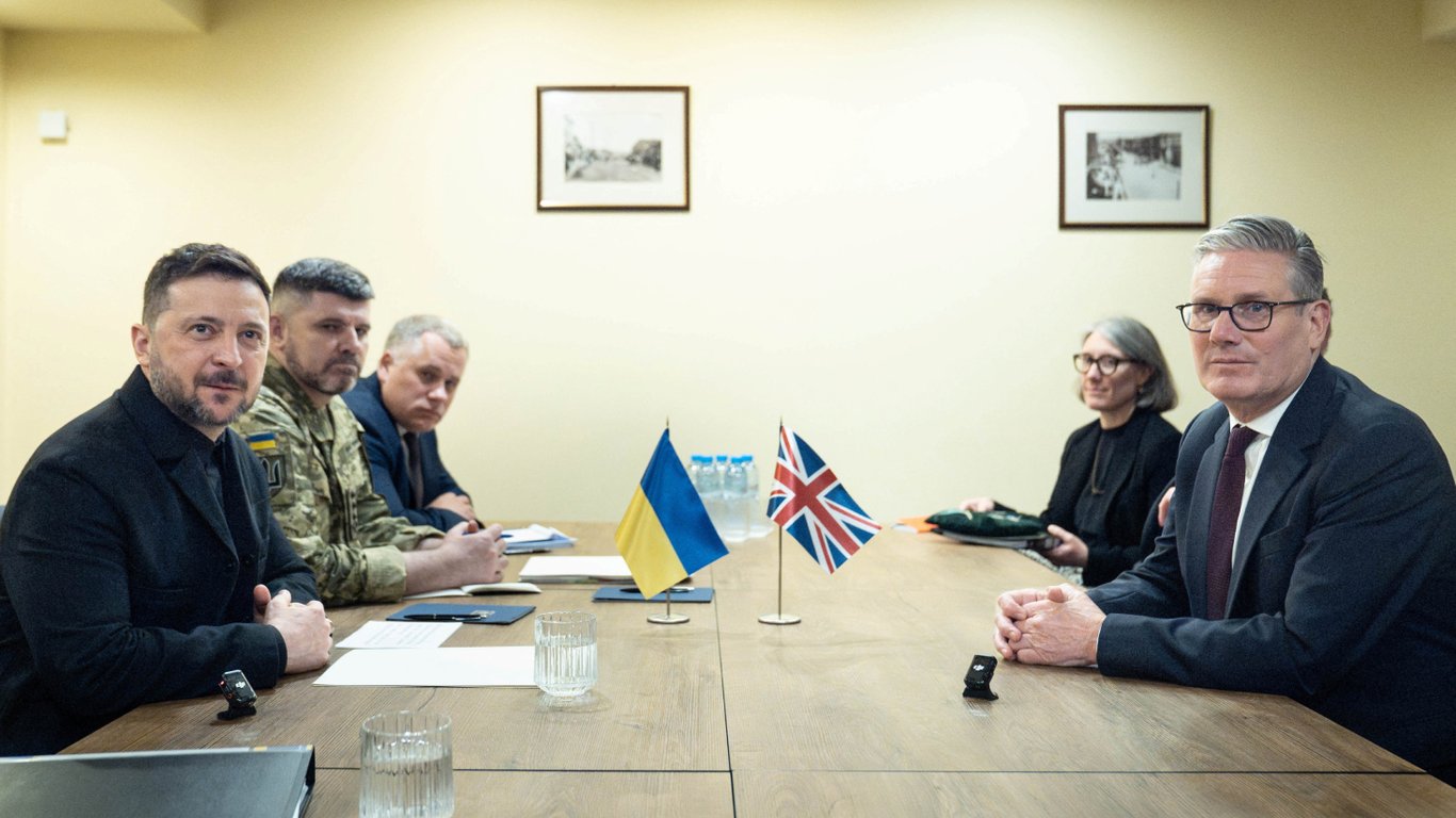 Фото до матеріалу: Зеленський на зустрічі союзників: Канада виділила 200 млн доларів на ППО, а Європа має швидше виплатити 90 млрд