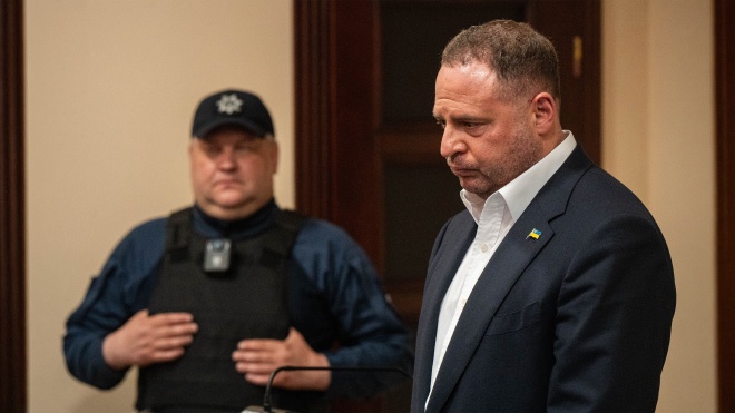 Фото до матеріалу: Андрій Єрмак у суді: підозра у відмиванні коштів, вплив на СБУ та феншуй