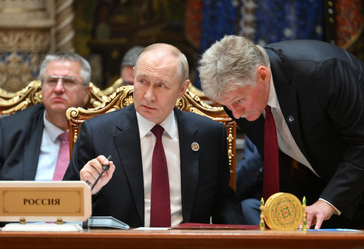Фото до матеріалу: Москва вимагає відходу України з Донбасу для переговорів: Київ категорично заперечує