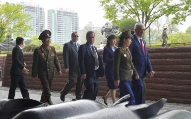 Фото до матеріалу: КНДР цинічно відкрила музей корейських "героїв СВО"
