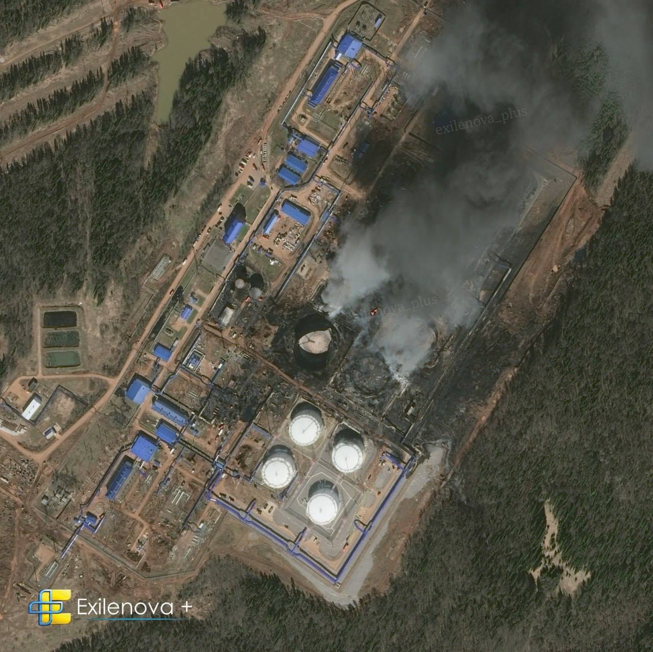 Фото до матеріалу: Супутникові знімки: нафтоперекачувальна станція в Пермі зруйнована