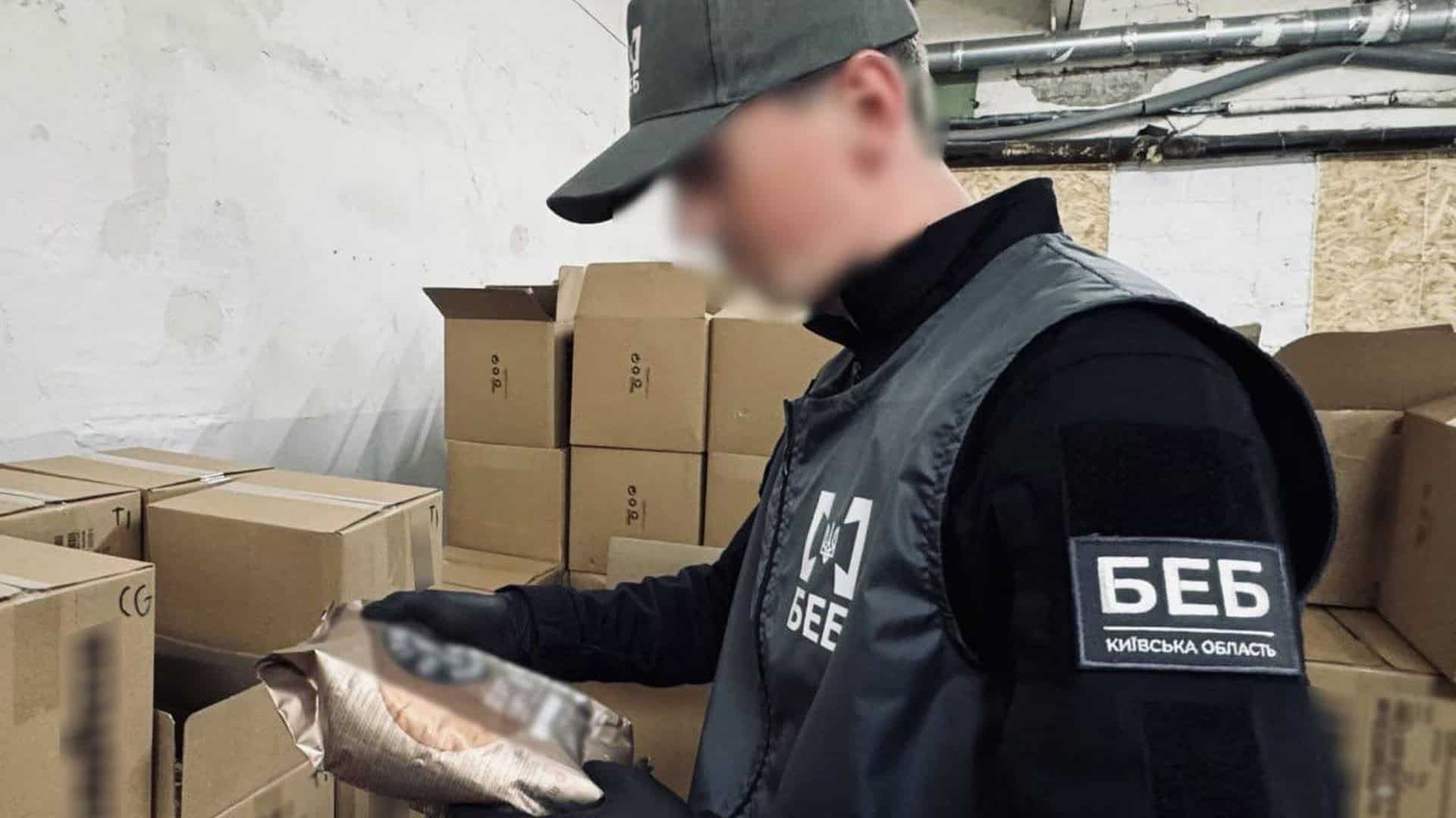 Фото до матеріалу: Киберполіція та БЕБ розіграли схему підробки кави: 900 тисяч гривень і 22 обшуки