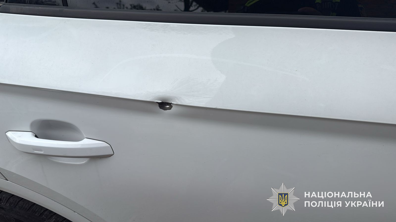 Фото до матеріалу: На Львівщині затримали чоловіка, який розстріляв Audi Q5 після бійки