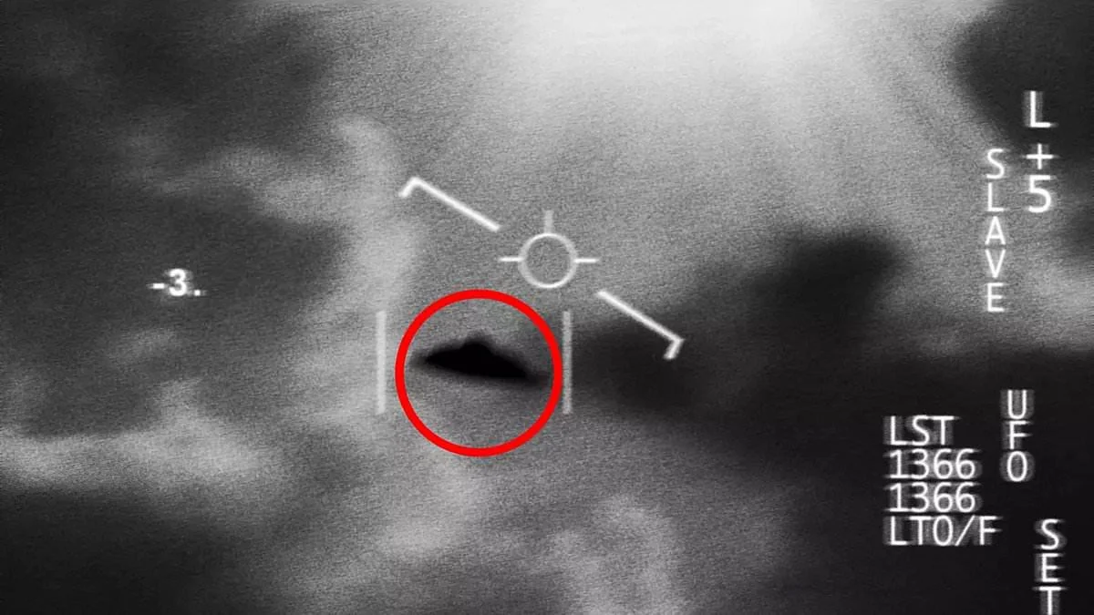 Фото до матеріалу: Скандал із відео НЛО Пентагону: спливли таємні листи NASA