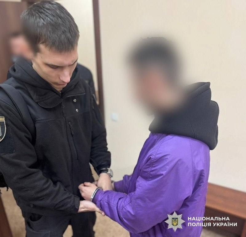 Фото до матеріалу: У Києві затримали зловмисника, який збував дитячу порнографію через месенджери