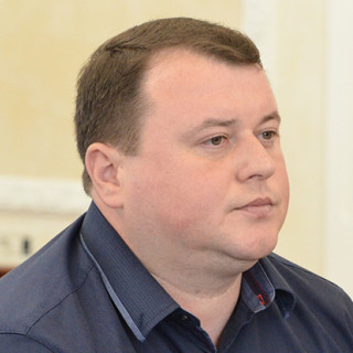 Фото до матеріалу: У Києві вимагають зобов'язати маршрутки приймати картки та показувати рух онлайн