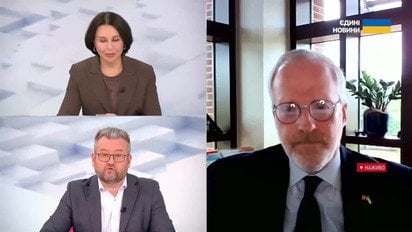 Фото до матеріалу: Зеленський відмовився від ідеї перемир'я на 9 травня: офіційна реакція