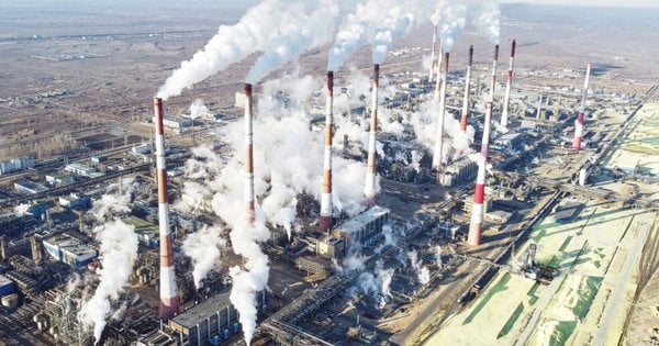 Фото до матеріалу: Українські дрони атакували Астрахань та уразили один з найбільших газопереробних заводів світу