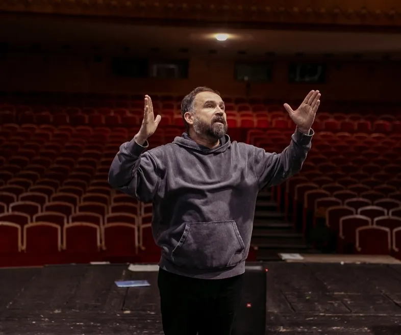 Фото до матеріалу: Актор Олексій Лейбюк: чому кияни повернулись до російської мови та як я врятував дитину від драмгуртка змусу