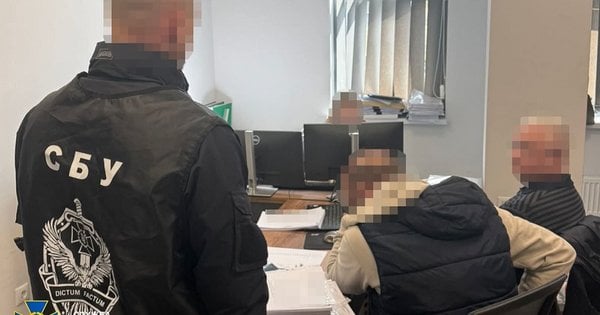 Фото до матеріалу: СБУ затримала трьох лікарів ВЛК у Пустомитах за підробку документів