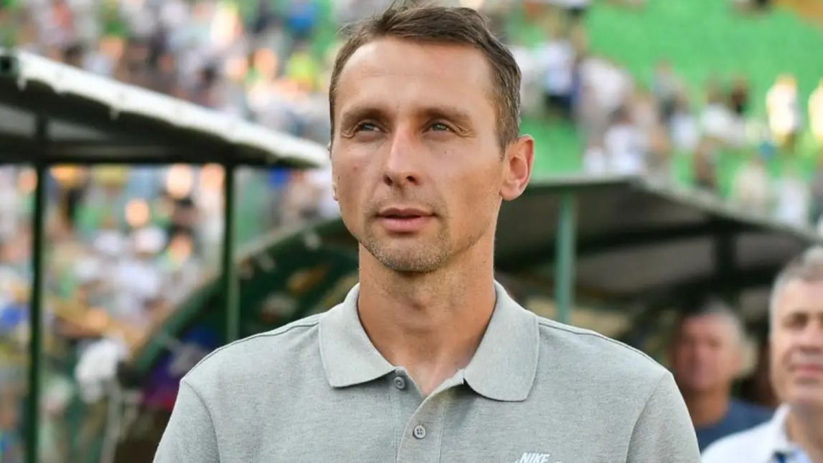 Фото до матеріалу: Лупашко готує команду Осасуна до Барселони