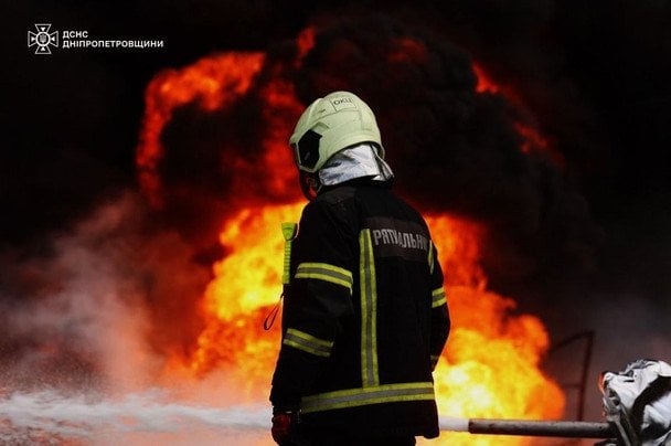 Фото до матеріалу: Росія атакувала Україну: трагедія на Дніпропетровщині, блекаут у Полтаві та жертви по всій країні