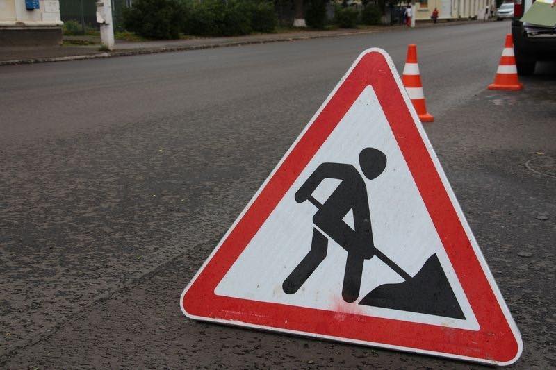 Фото до матеріалу: У Франківську через ремонт дороги змінено маршрути автобусів та тролейбусів