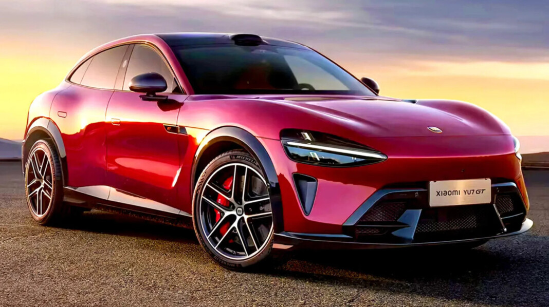Фото до матеріалу: Xiaomi випустила електромобіль YU7 GT, який швидший за Porsche і коштує дешевше