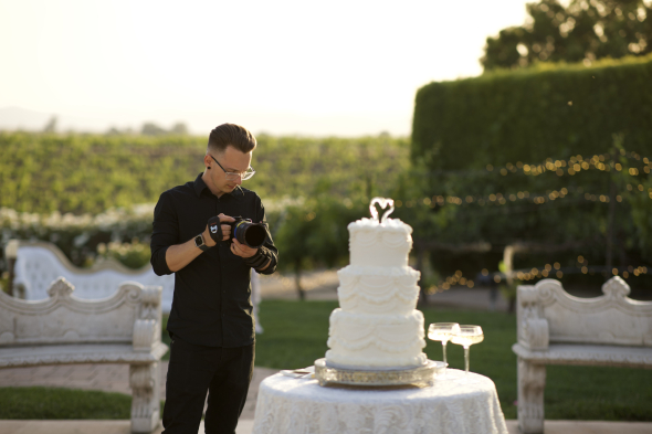 Фото до матеріалу: Весілля як стрес: відеограф Віталій Товчига про зміну підходу до весільної зйомки